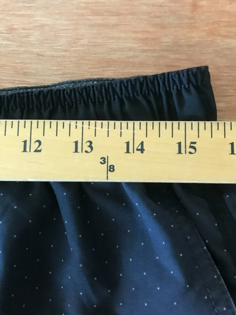 Vuori Banks Athletic Hybrid Shorts Men L Black Polka Dots Zip Pocket Athleisure
